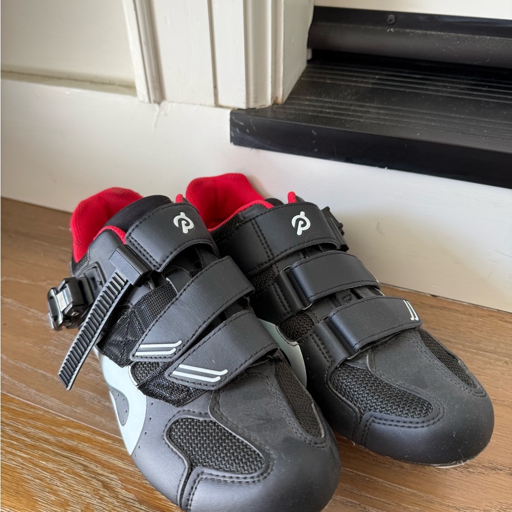 Peloton shoes - men’s 8/ women’s 9.5-10